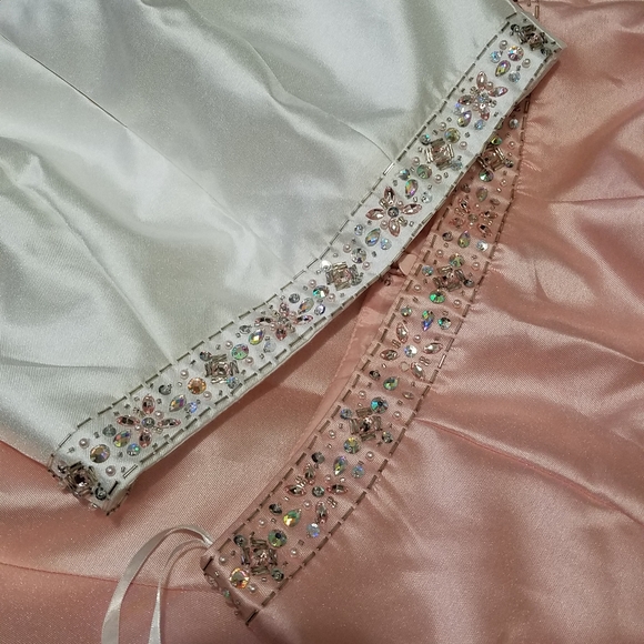 Two Piece Gown - Picture 2 of 6